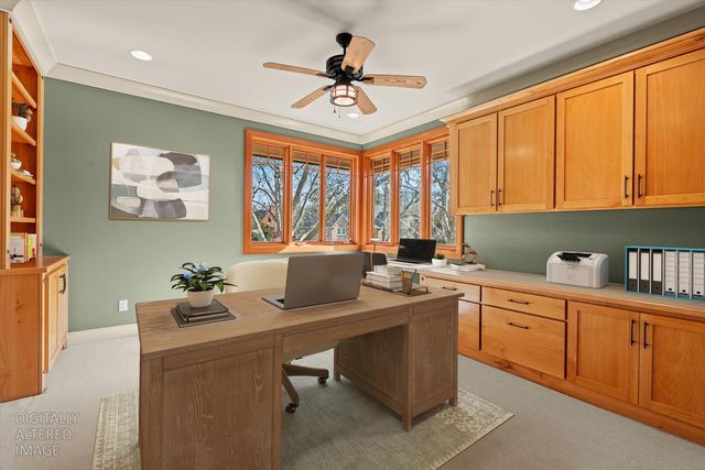 1422 40th St, Sacramento, CA 95819