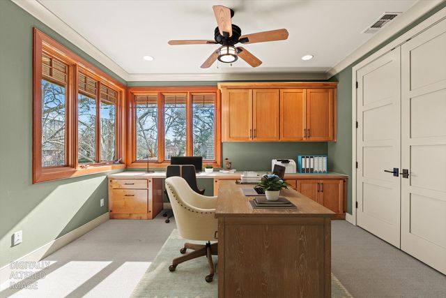 1422 40th St, Sacramento, CA 95819