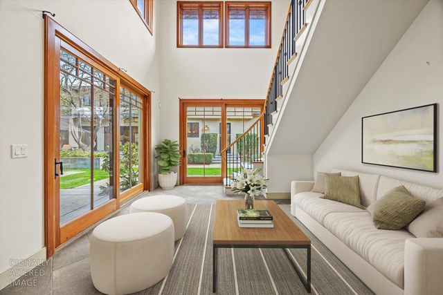 1422 40th St, Sacramento, CA 95819