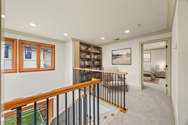 1422 40th St, Sacramento, CA 95819