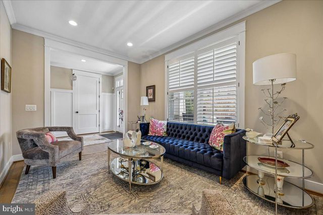 2998 BEECHWOOD LN, Falls Church, VA 22042