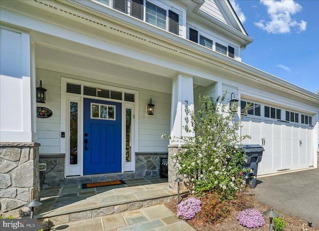 2998 BEECHWOOD LN, Falls Church, VA 22042