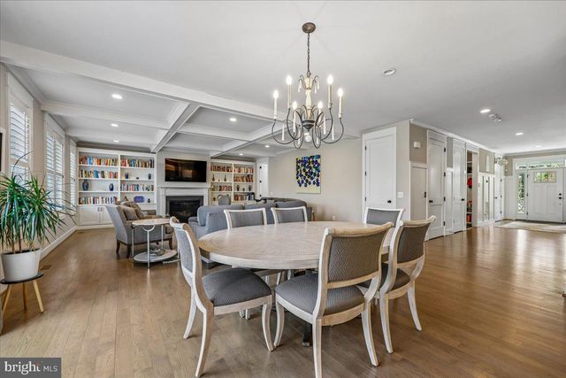 2998 BEECHWOOD LN, Falls Church, VA 22042