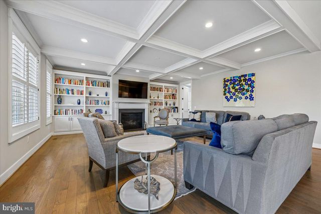 2998 BEECHWOOD LN, Falls Church, VA 22042
