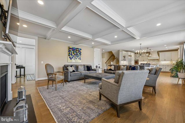 2998 BEECHWOOD LN, Falls Church, VA 22042