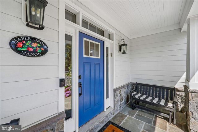 2998 BEECHWOOD LN, Falls Church, VA 22042