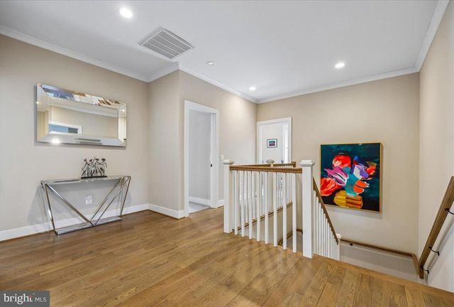2998 BEECHWOOD LN, Falls Church, VA 22042
