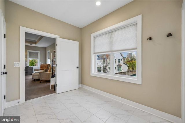 2998 BEECHWOOD LN, Falls Church, VA 22042