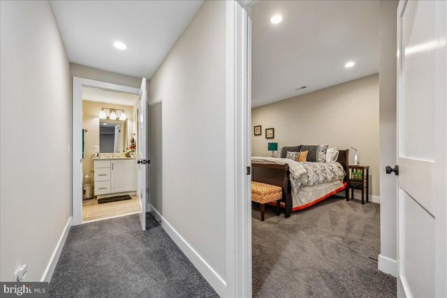 2998 BEECHWOOD LN, Falls Church, VA 22042