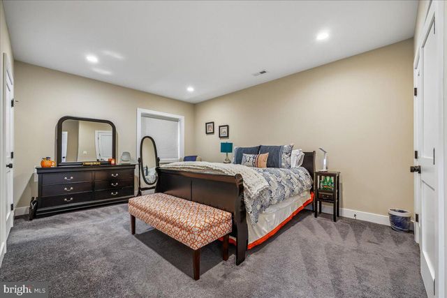 2998 BEECHWOOD LN, Falls Church, VA 22042