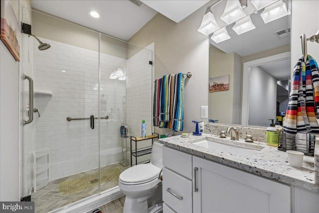 2998 BEECHWOOD LN, Falls Church, VA 22042