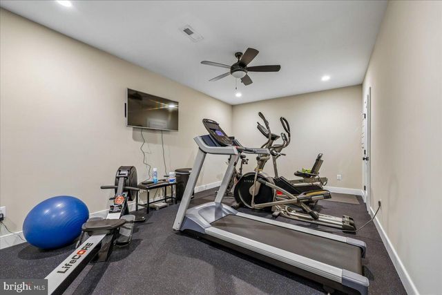 2998 BEECHWOOD LN, Falls Church, VA 22042