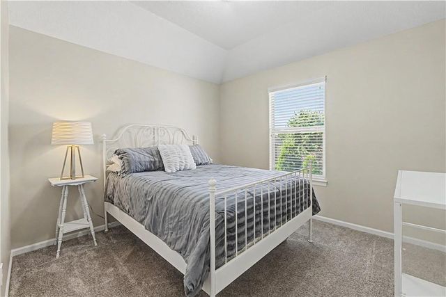 1000 BELLFLOWER Lane, Greenwood, MO 64034