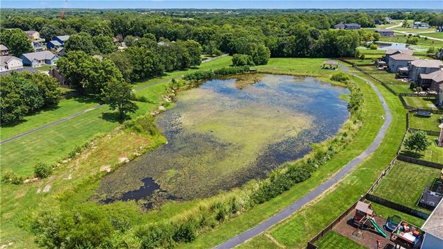 1000 BELLFLOWER Lane, Greenwood, MO 64034