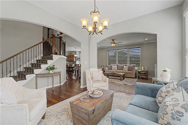 1000 BELLFLOWER Lane, Greenwood, MO 64034