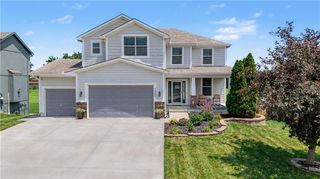 1000 BELLFLOWER Lane, Greenwood, MO 64034