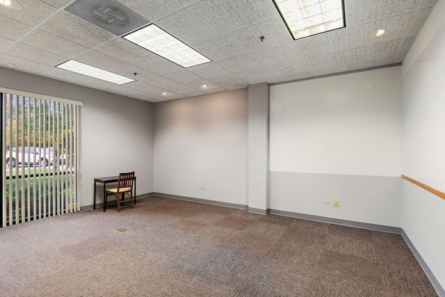 4508 Prime Parkway D, Mchenry, IL 60050