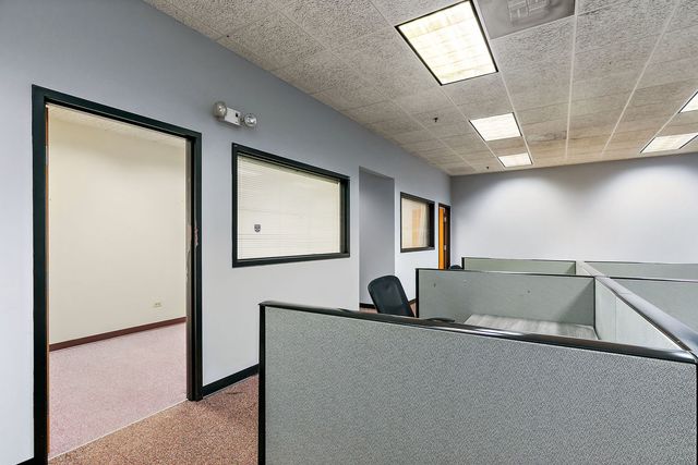 4508 Prime Parkway D, Mchenry, IL 60050