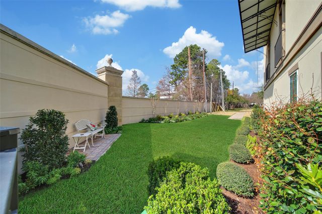 803 Dunleigh Meadows Lane, Houston, TX 77055