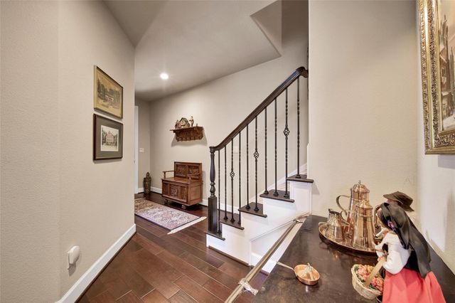 803 Dunleigh Meadows Lane, Houston, TX 77055