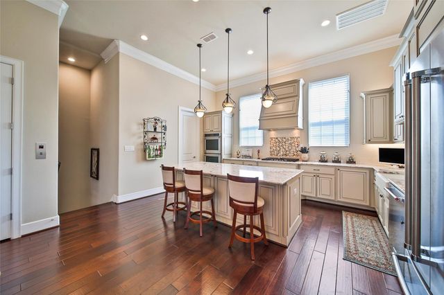 803 Dunleigh Meadows Lane, Houston, TX 77055