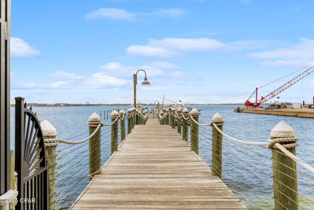 3001 W 10th Street 202, Panama City, FL 32401