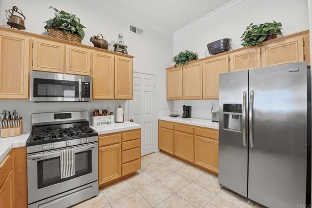 27678 Trailhead Court, Corona, CA 92883