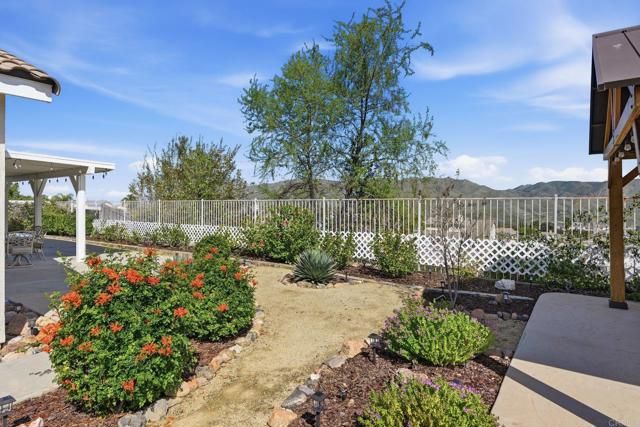 27678 Trailhead Court, Corona, CA 92883