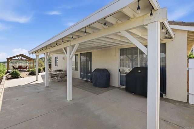 27678 Trailhead Court, Corona, CA 92883