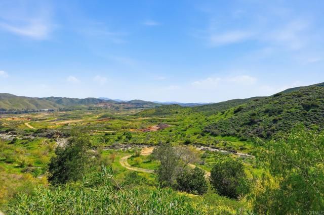 27678 Trailhead Court, Corona, CA 92883