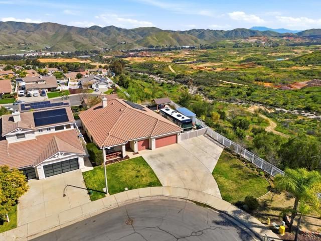 27678 Trailhead Court, Corona, CA 92883