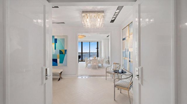 1100 S Flagler Drive 804, West Palm Beach, FL 33401