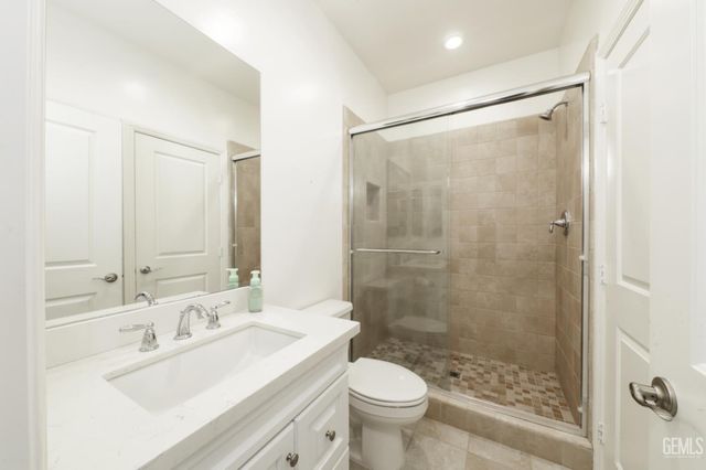 12319 Ashlyn Drive, Bakersfield, CA 93311
