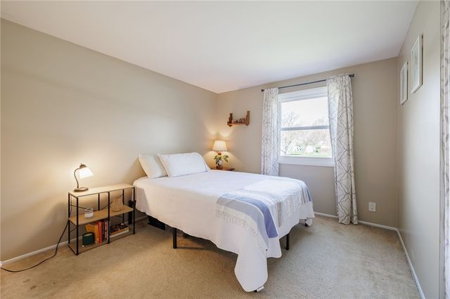 30 Stuyvesant Road, Pittsford, NY 14534