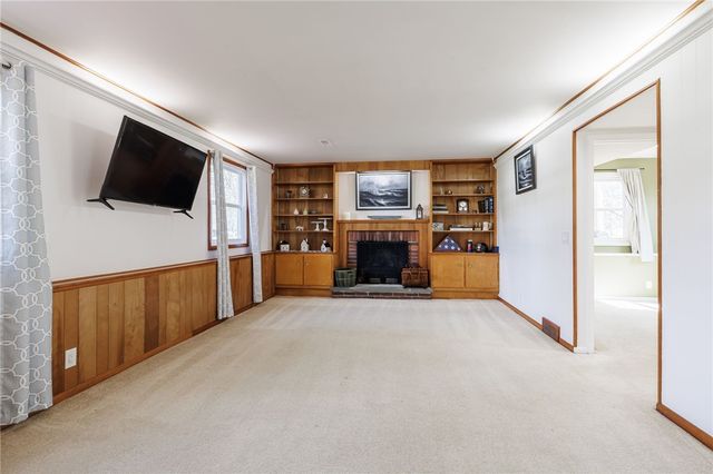 30 Stuyvesant Road, Pittsford, NY 14534