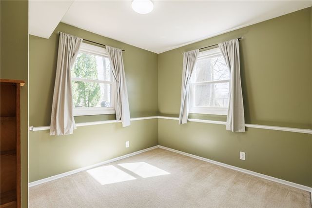 30 Stuyvesant Road, Pittsford, NY 14534