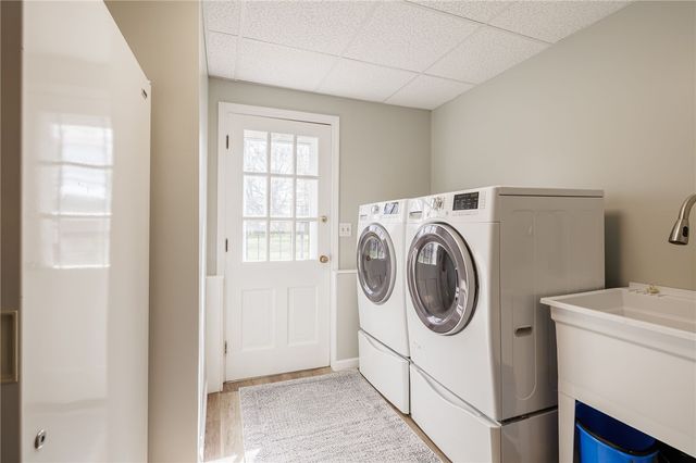 30 Stuyvesant Road, Pittsford, NY 14534