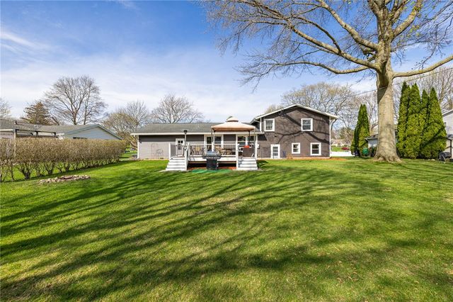 30 Stuyvesant Road, Pittsford, NY 14534