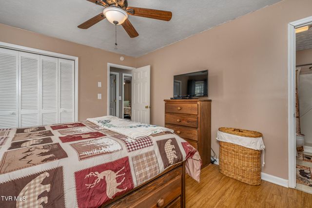 557 Waddell Road, Mountain City, TN 37683