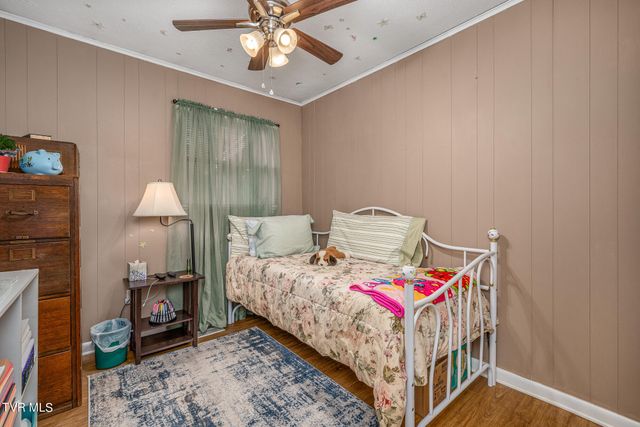 557 Waddell Road, Mountain City, TN 37683