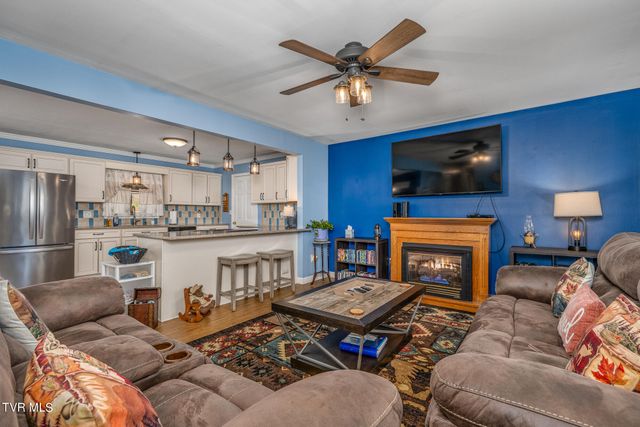 557 Waddell Road, Mountain City, TN 37683