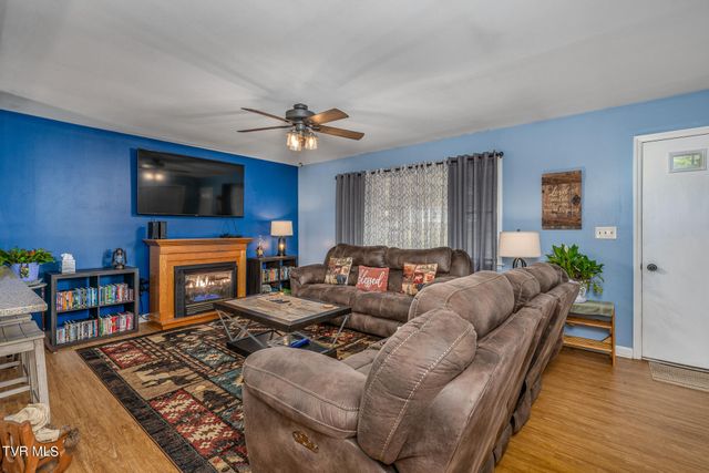 557 Waddell Road, Mountain City, TN 37683