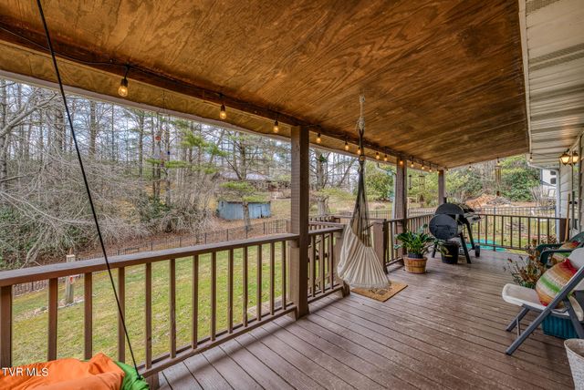 557 Waddell Road, Mountain City, TN 37683