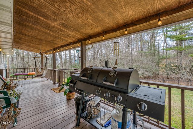 557 Waddell Road, Mountain City, TN 37683
