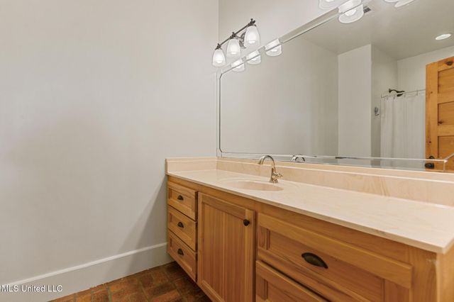 106 Ashwood Drive, Pass Christian, MS 39571