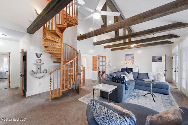 106 Ashwood Drive, Pass Christian, MS 39571