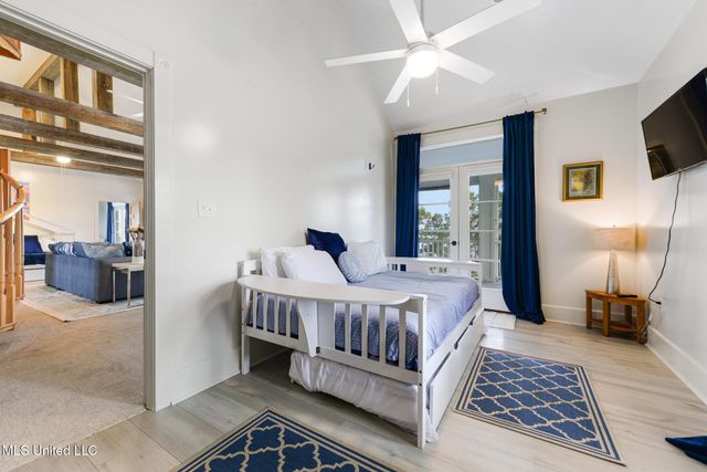 106 Ashwood Drive, Pass Christian, MS 39571