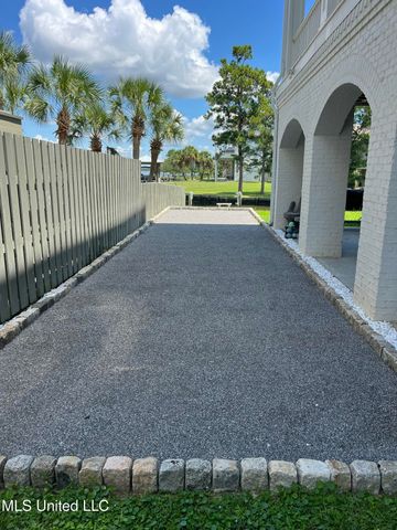 106 Ashwood Drive, Pass Christian, MS 39571