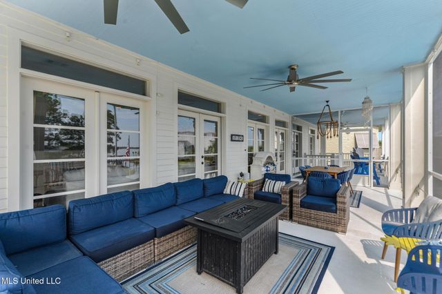 106 Ashwood Drive, Pass Christian, MS 39571