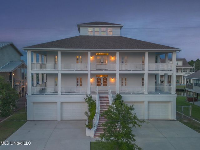 106 Ashwood Drive, Pass Christian, MS 39571